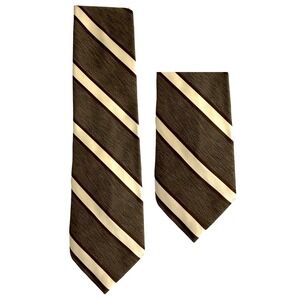 Vintage Yves Saint Laurent YSL Mens‎ Necktie Brown Diagonal Striped Timeless 70s